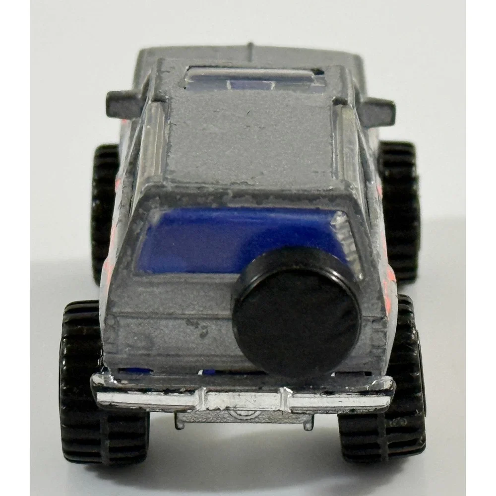 Matchbox Ford Bronco II Kids 1:57 Silver Piranha Fish 4x4 Off Road Truck 1987